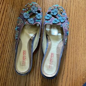 Chinese style brand new slip on with embroidery